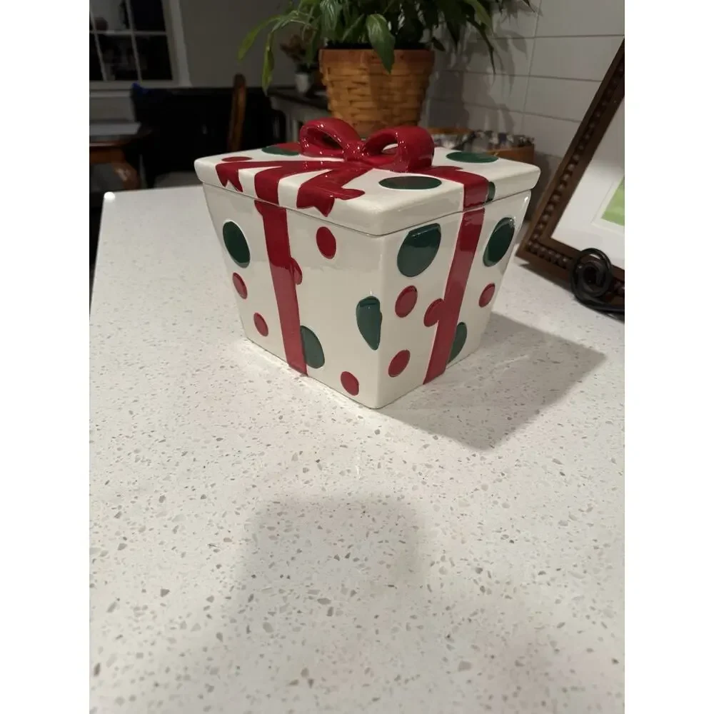 Real Home Ceramic Christmas Present Cookie Jar - Polka-dot